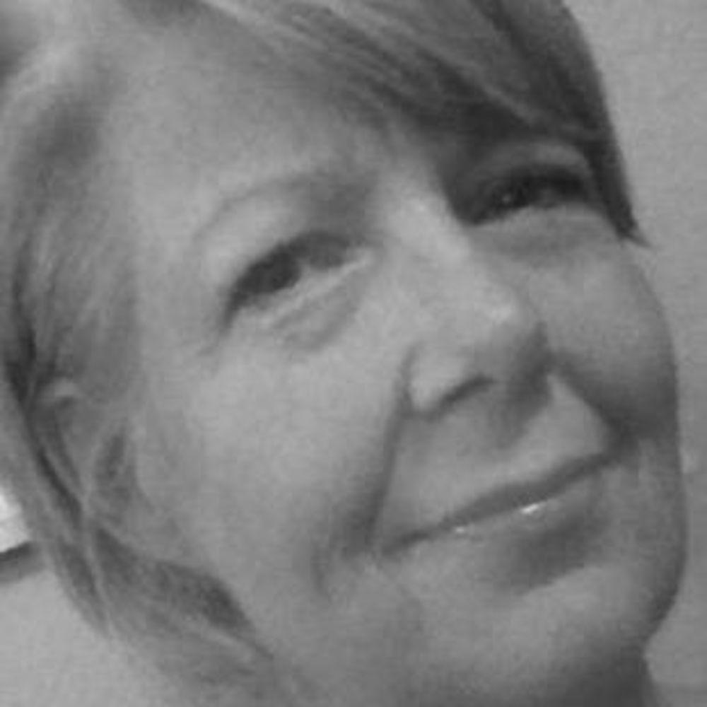 Meet your Posher, Deborah